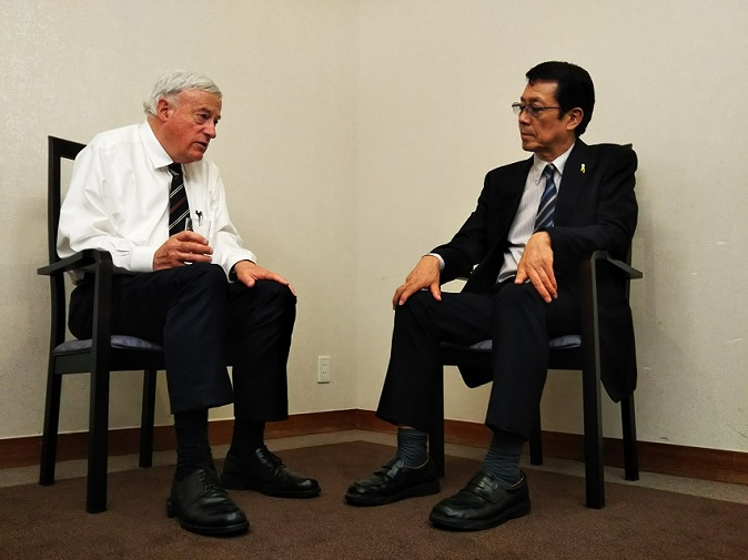 ドンマッケイさんと藤井代表